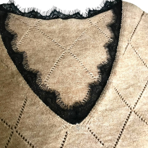 Lace Trim V-Neck Knit Sweater | Neutral Taupe & Black - Picture 11 of 16